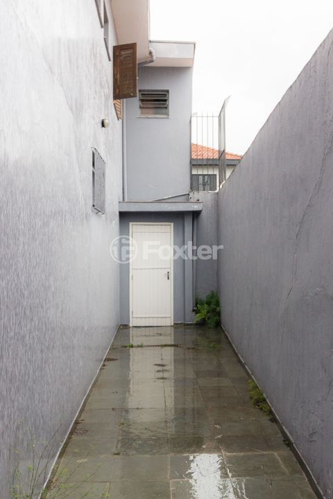 Image 52 - 874352