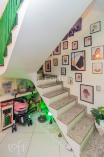 Image 3 - 874355