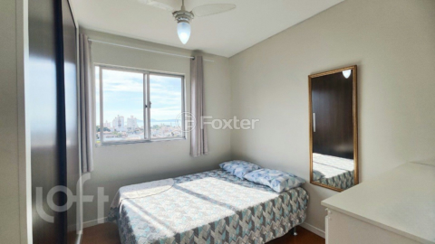 Image 7 - 874377