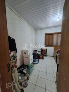 Image 4 - 874424