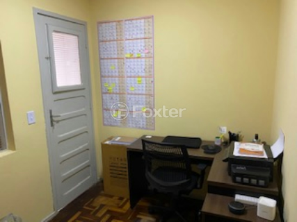 Image 8 - 874431