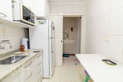 Image 11 - 874434