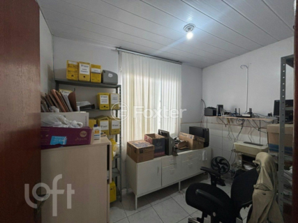 Image 10 - 874442