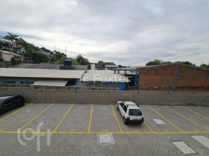 Image 11 - 874468