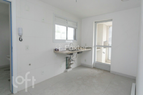 Image 7 - 874560