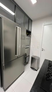 Image 7 - 874599