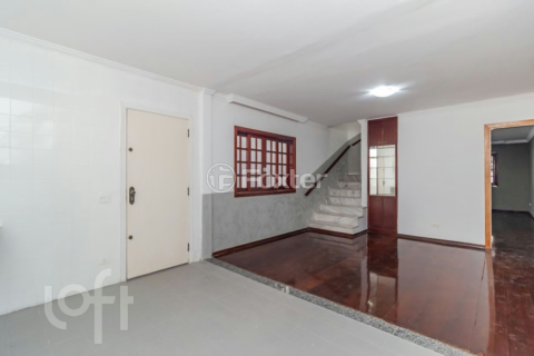 Image 7 - 874643