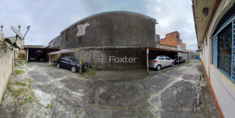Image 28 - 874682