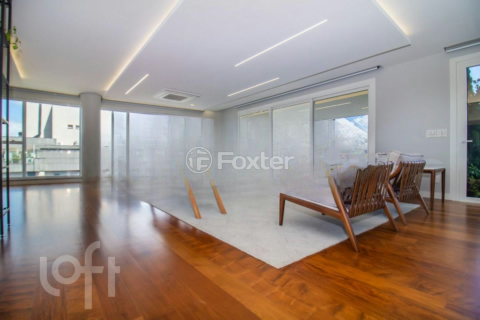 Image 7 - 874828