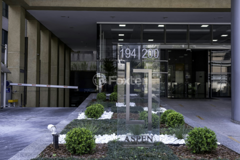 Image 22 - 874839