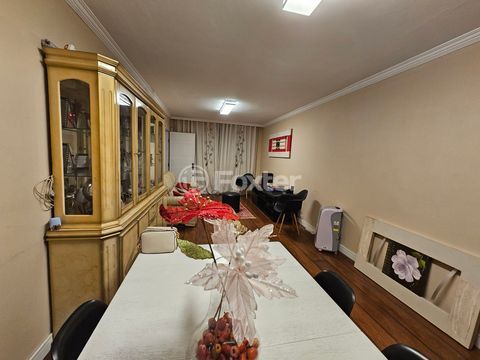 Image 3 - 874880