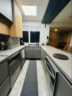 Image 8 - 874973