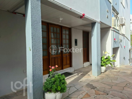 Image 14 - 875030
