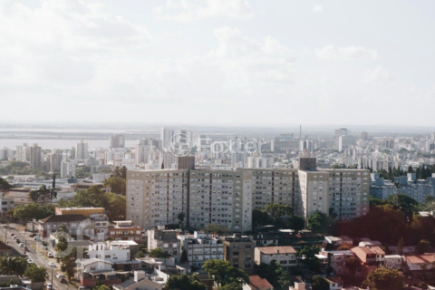 Image 3 - 875037