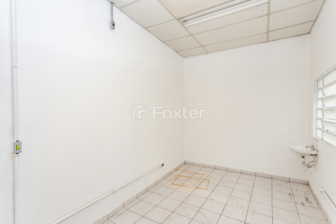 Image 34 - 875039