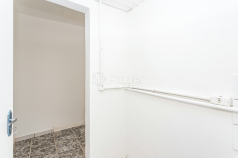 Image 119 - 875039