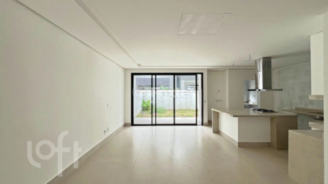 Image 6 - 875045