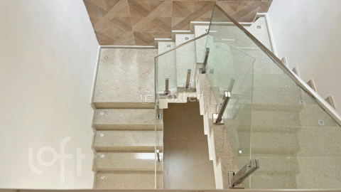 Image 34 - 875045