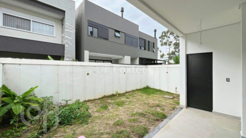 Image 35 - 875045