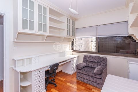 Image 41 - 875054