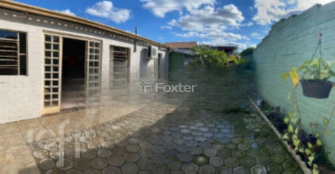 Image 17 - 875158