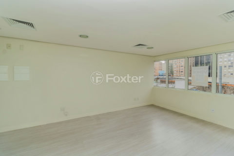 Image 7 - 875179
