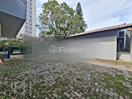 Image 3 - 875261