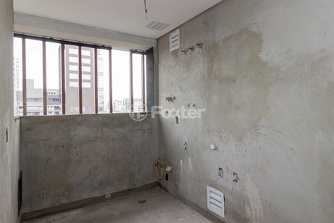 Image 43 - 875371