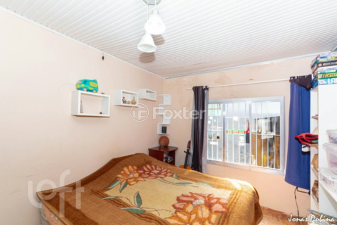 Image 7 - 875596