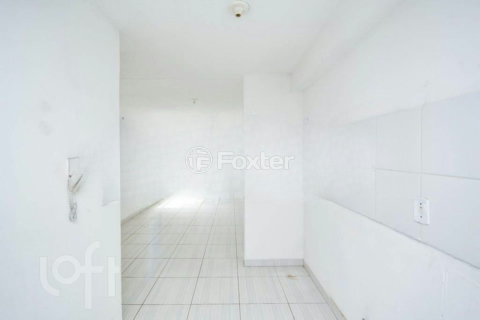 Image 4 - 875647