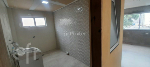 Image 9 - 875676
