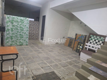 Image 11 - 875684