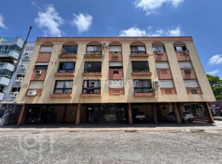 Image 31 - 875696