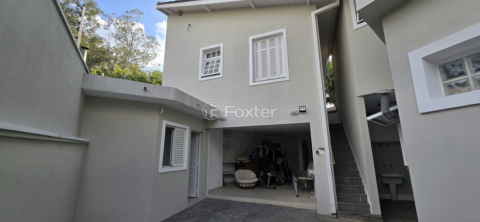 Image 37 - 875808