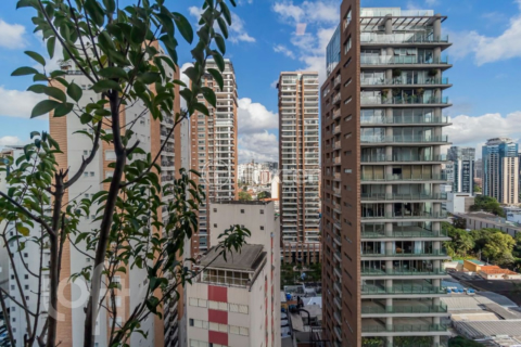 Image 3 - 875892