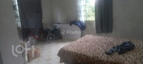 Image 4 - 875947