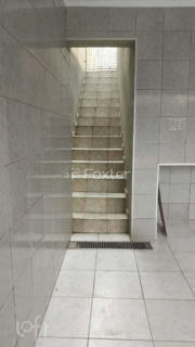 Image 4 - 875986