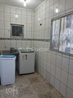 Image 3 - 875986