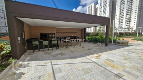 Image 39 - 876033