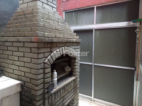 Image 10 - 876087