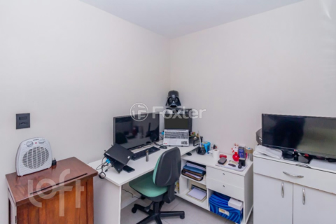 Image 36 - 876112