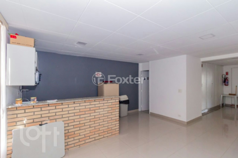 Image 46 - 876112