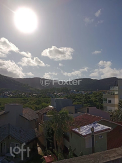 Image 10 - 876163