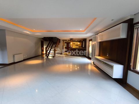 Image 8 - 876174