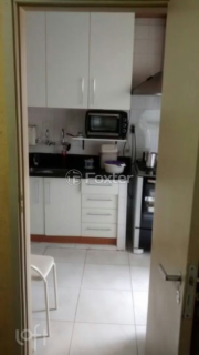 Image 5 - 876252