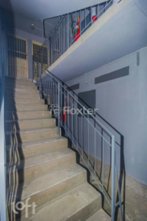 Image 7 - 876286