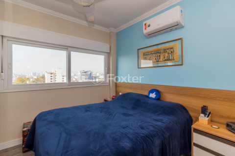 Image 7 - 876305