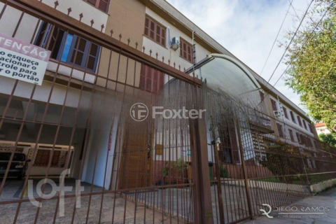 Image 32 - 876367