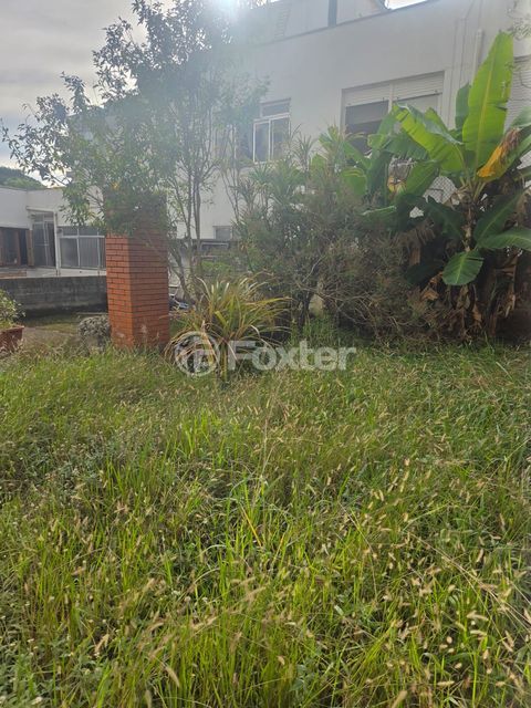 Image 9 - 876370