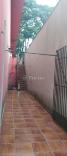 Image 8 - 876379